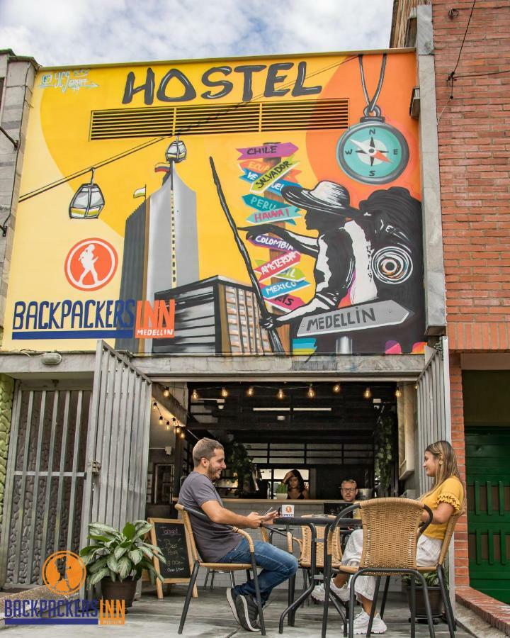 Backpackers Inn Medellin Exterior photo